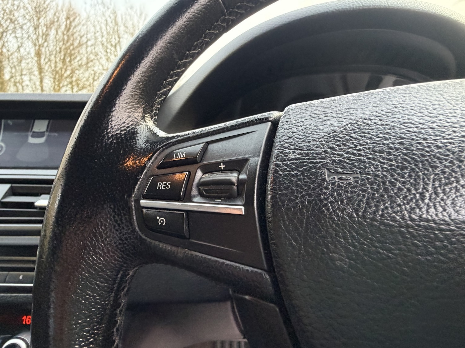 Used BMW 5 Series 2011 for sale - 77973708: Photo 41