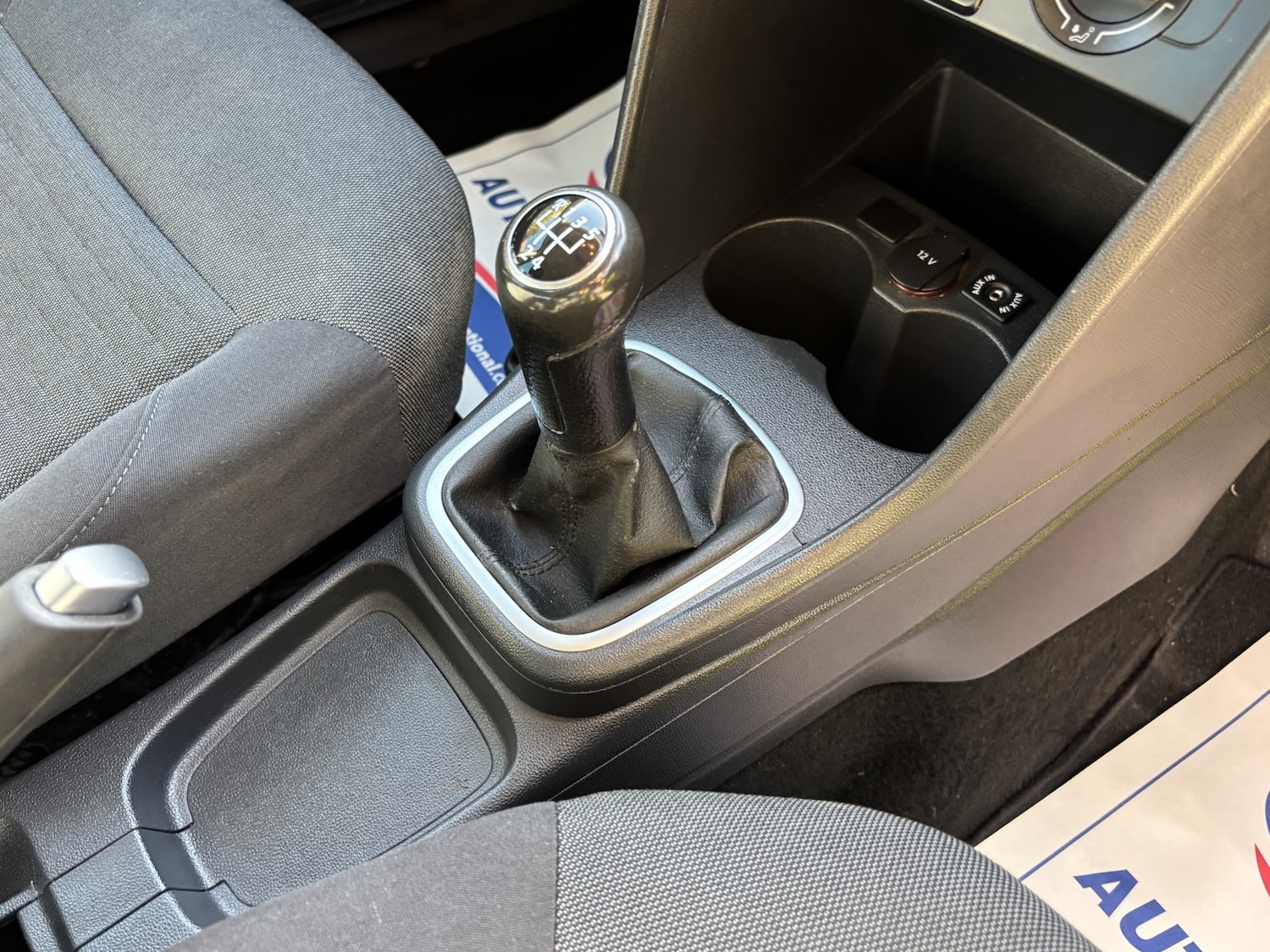 Used Volkswagen Polo 2012 for sale - 76192641: Photo 24