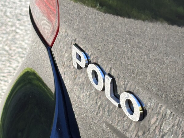 Used Volkswagen Polo 2012 for sale - 76192641: Photo 6
