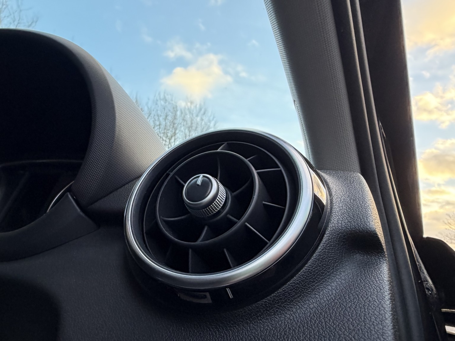 Used Audi A1 2012 for sale - 77363637: Photo 40