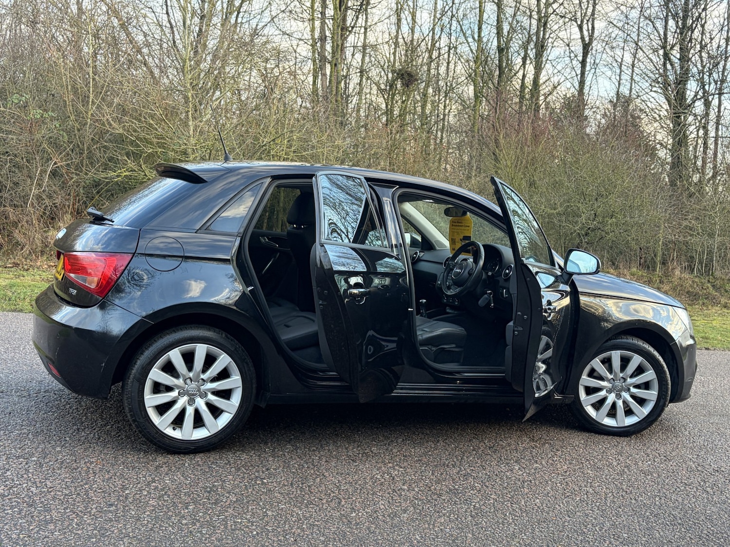 Used Audi A1 2012 for sale - 77363637: Photo 5