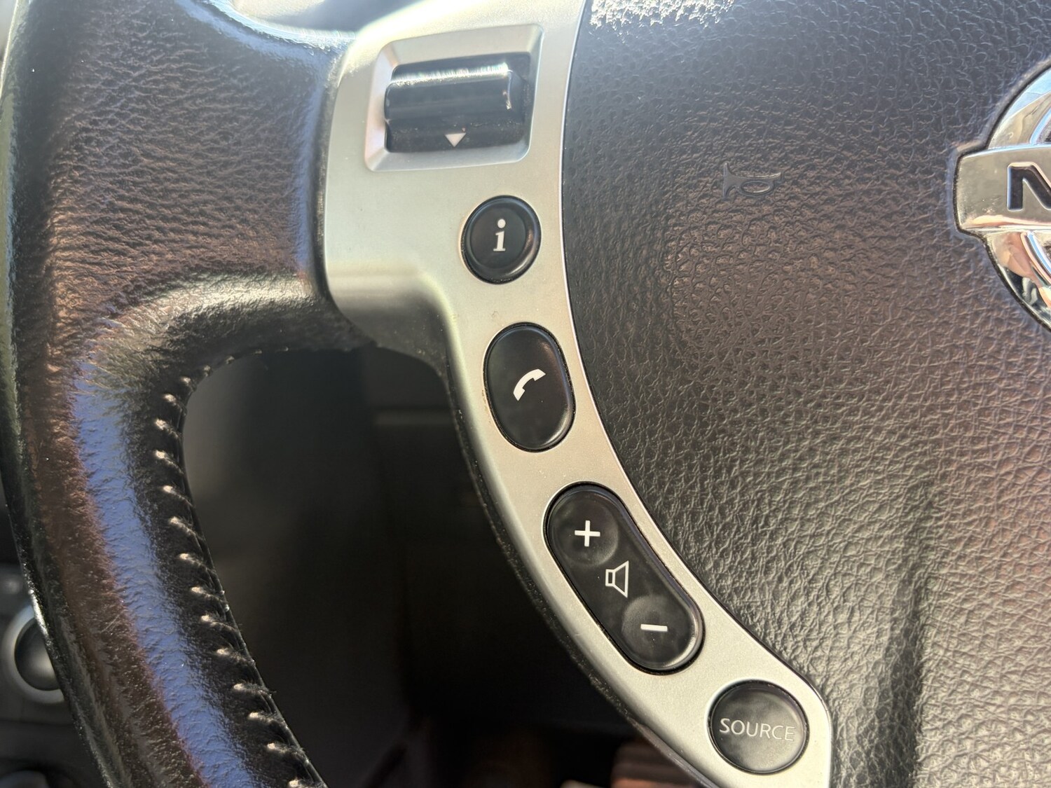 Used Nissan Qashqai 2012 for sale - 78190608: Photo 38