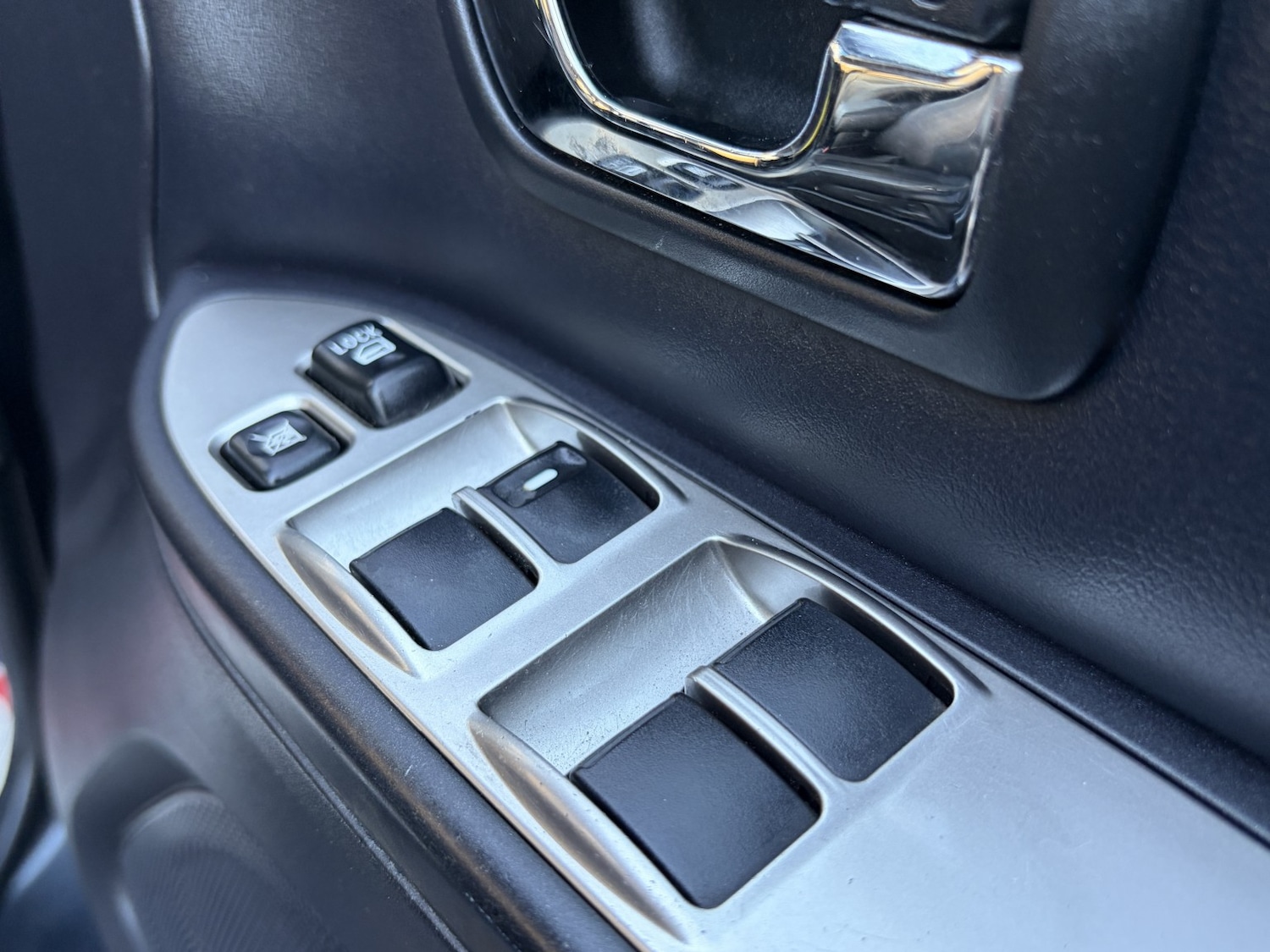 Used Mitsubishi Shogun 2008 for sale - 77023141: Photo 32