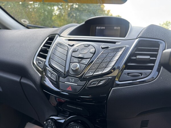Used Ford Fiesta 2016 for sale - 76126357: Photo 40