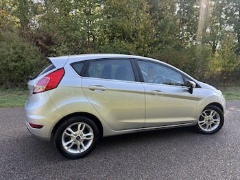 Used Ford Fiesta 2016 for sale - 76126357: Photo 4