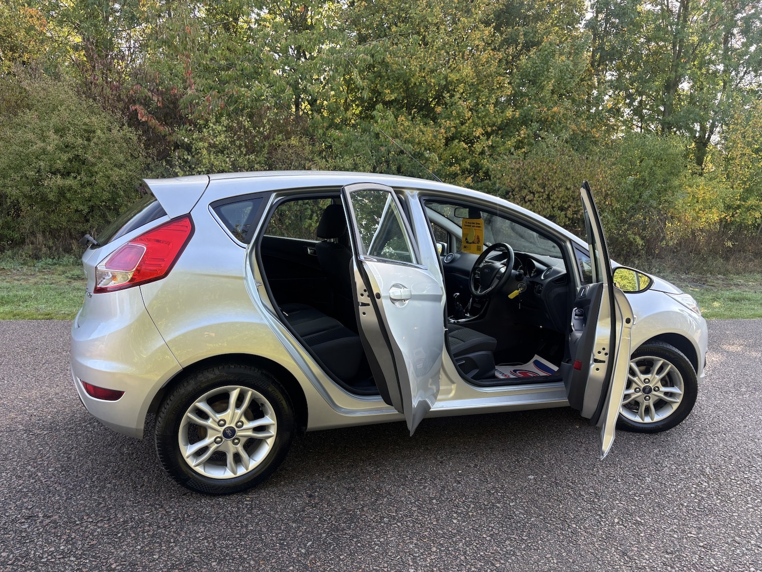 Used Ford Fiesta 2016 for sale - 76126357: Photo 5
