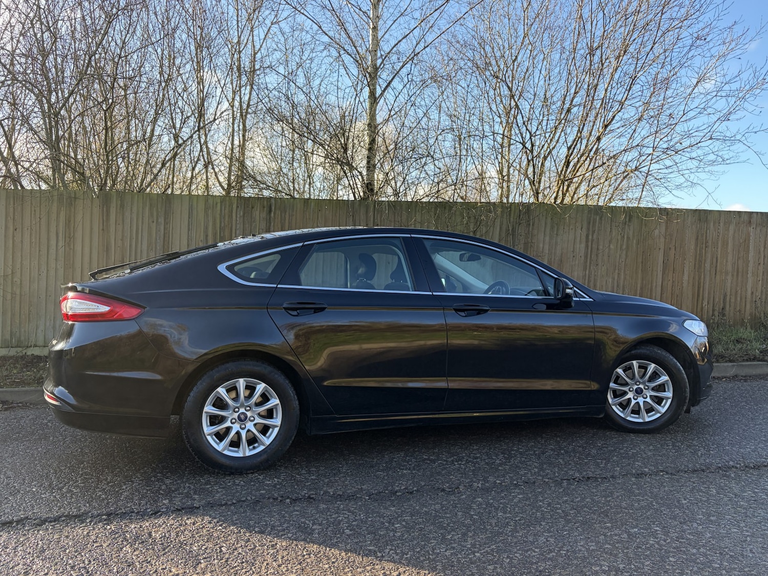 Used Ford Mondeo 2015 for sale - 76918417: Photo 3