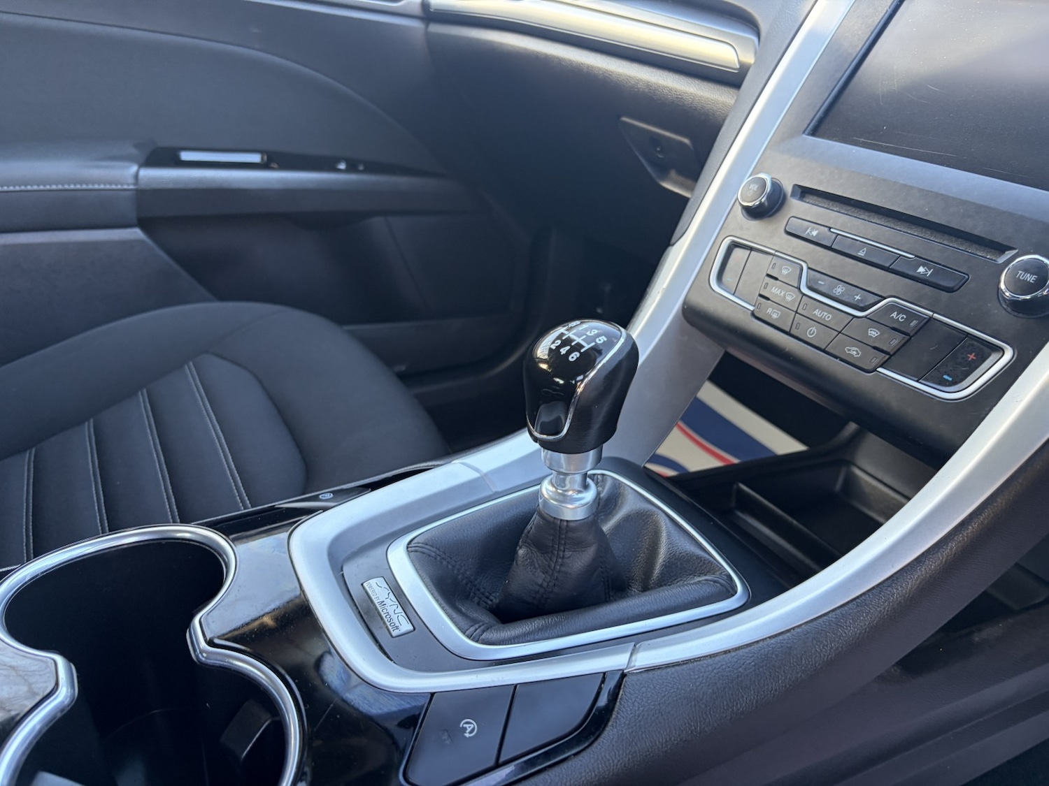 Used Ford Mondeo 2015 for sale - 76918417: Photo 36