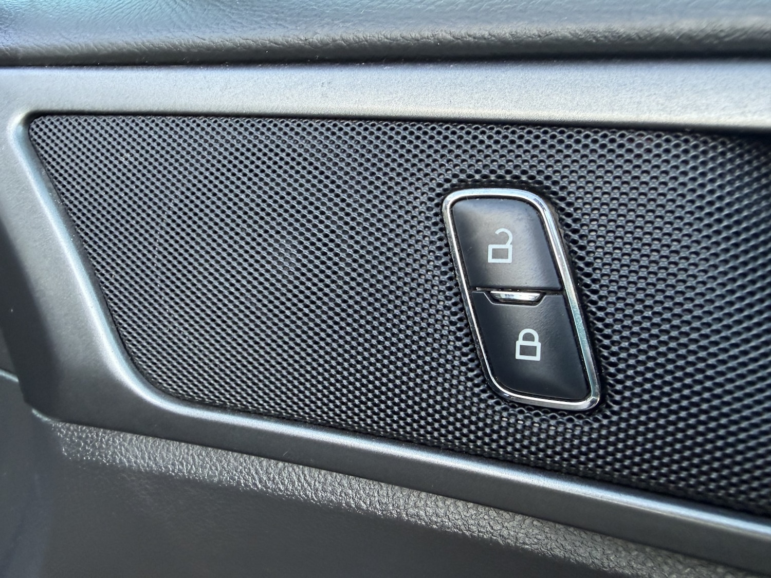 Used Ford Mondeo 2015 for sale - 76918417: Photo 38