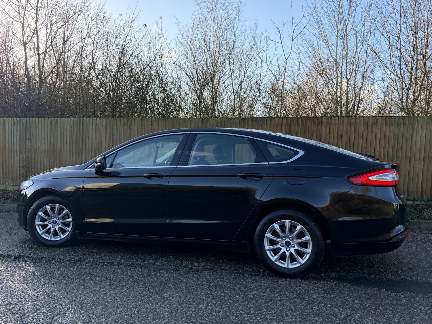 Used Ford Mondeo 2015 for sale - 76918417: Photo 7