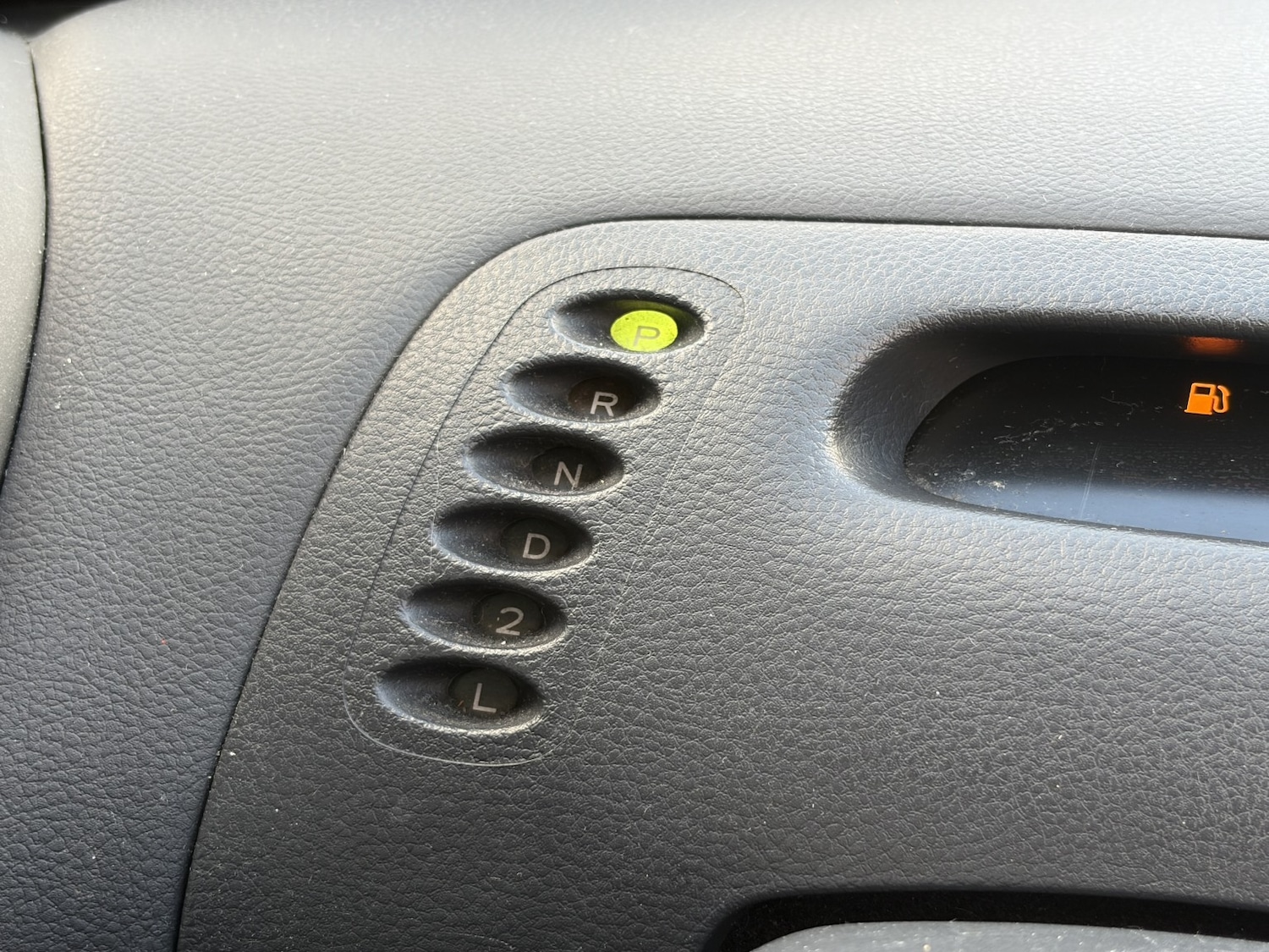 Used Peugeot 2008 2013 for sale - 77282705: Photo 29