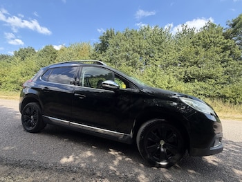 Used Peugeot 2008 2015 for sale - 79260882: Photo