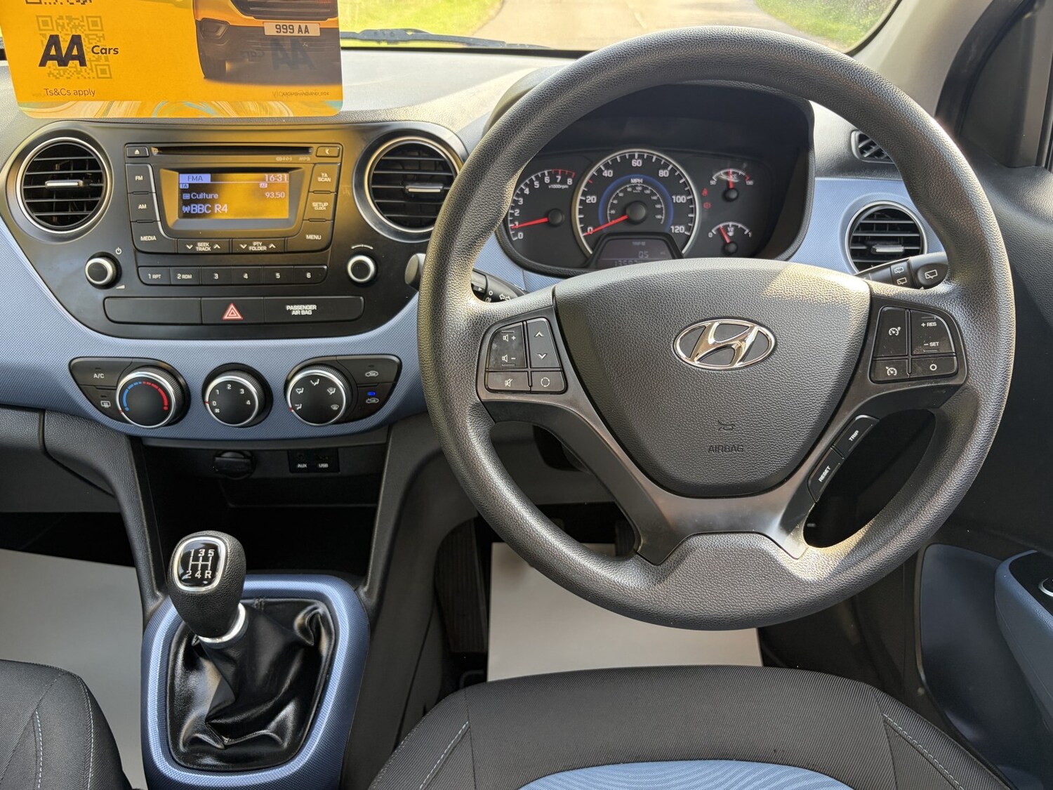 Used Hyundai i10 2015 for sale - 78176066: Photo 26