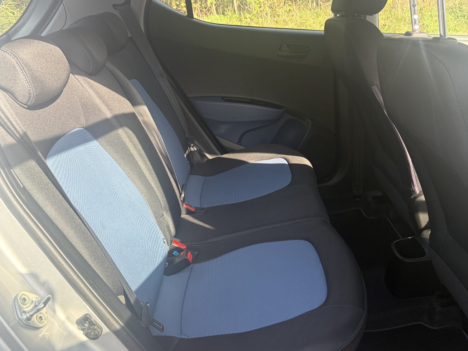 Used Hyundai i10 2015 for sale - 78176066: Photo 28