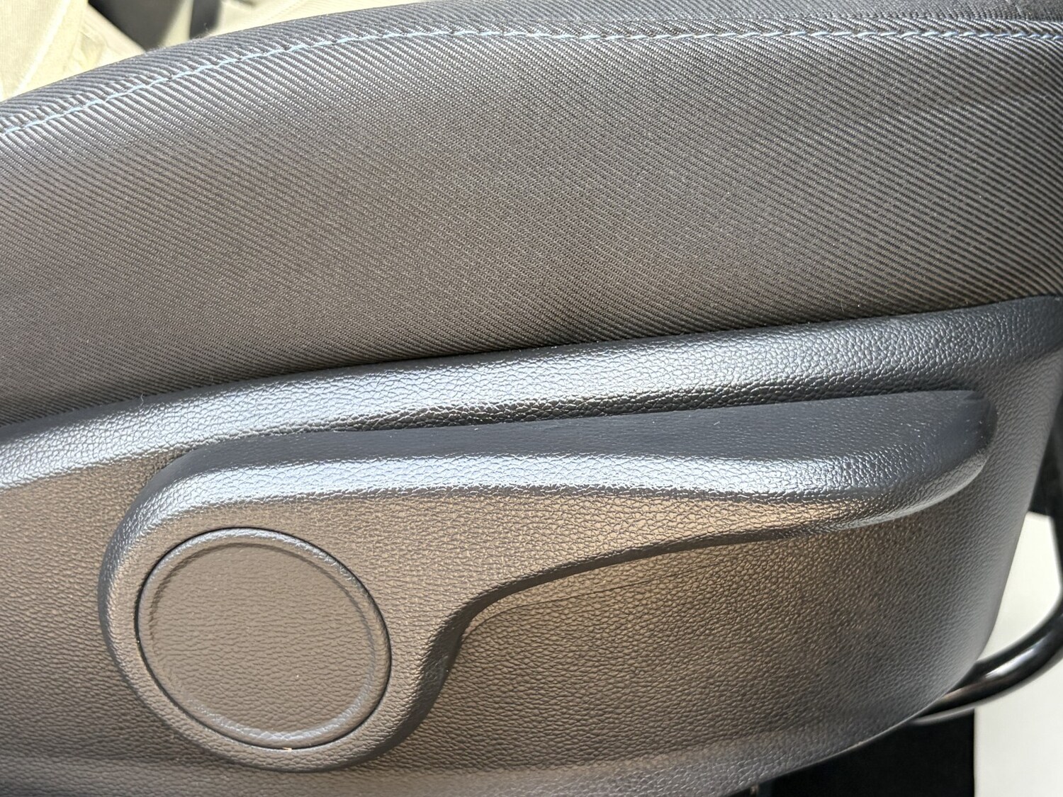 Used Hyundai i10 2015 for sale - 78176066: Photo 33