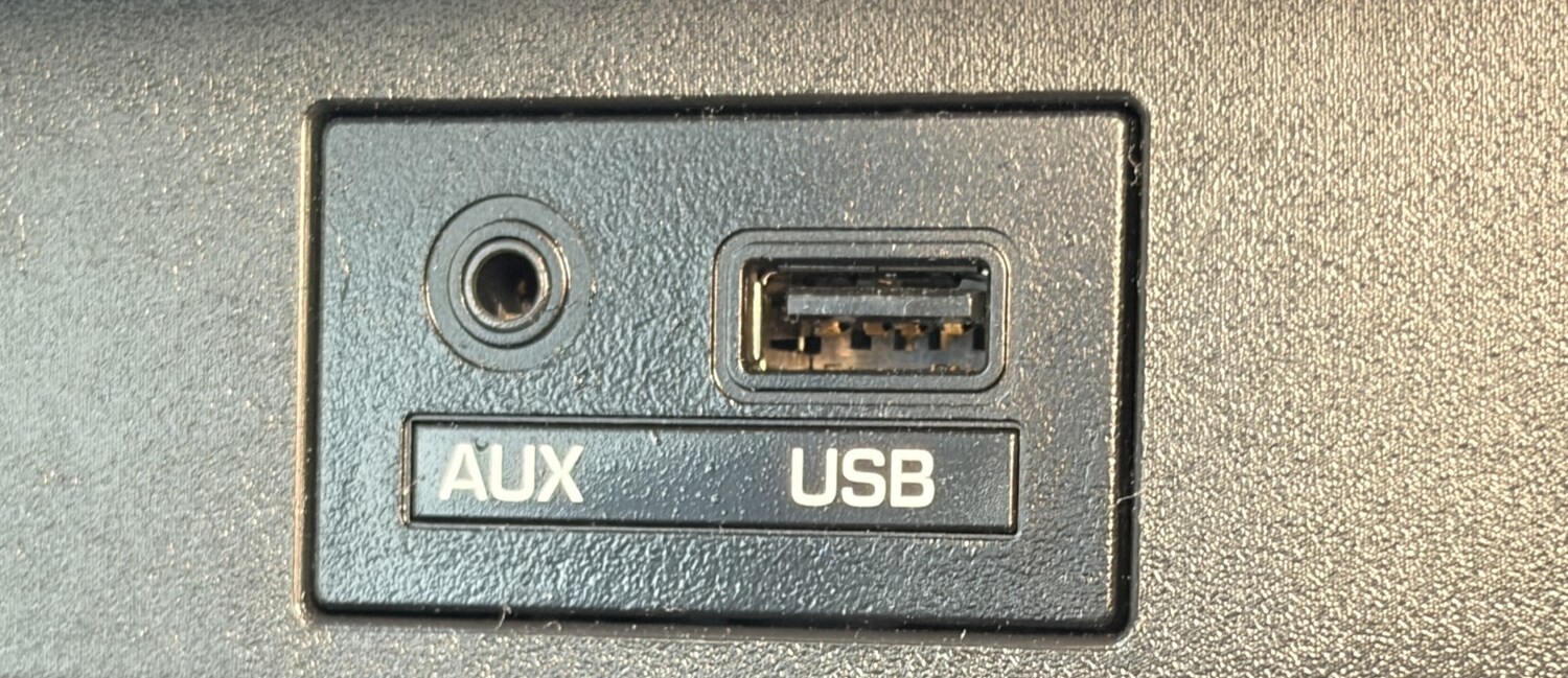 Used Hyundai i10 2015 for sale - 78176066: Photo 42