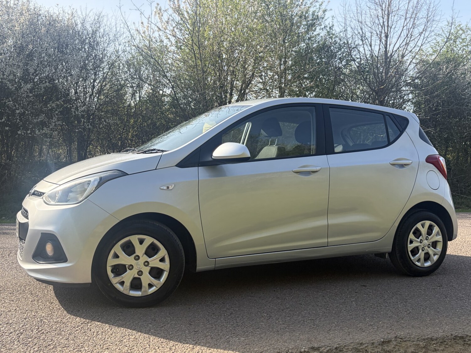 Used Hyundai i10 2015 for sale - 78176066: Photo 8