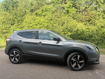 Used Nissan Qashqai 2017 for sale - 78674114: Photo