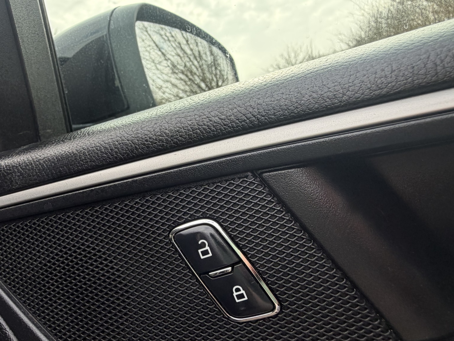 Used Ford Galaxy 2017 for sale - 77813126: Photo 34