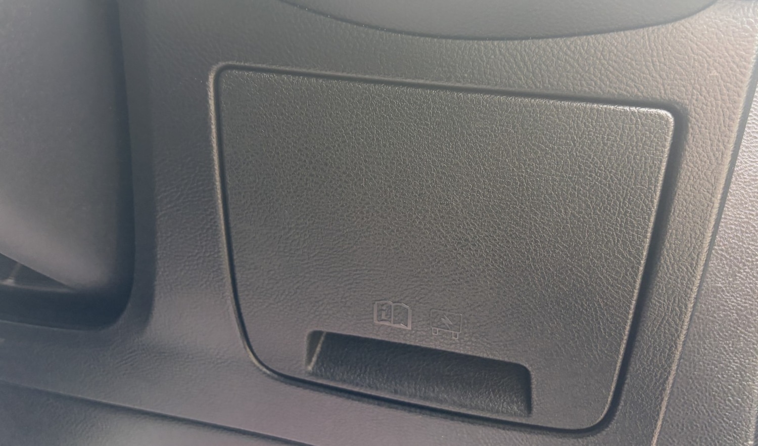 Used Ford Galaxy 2017 for sale - 77813126: Photo 40