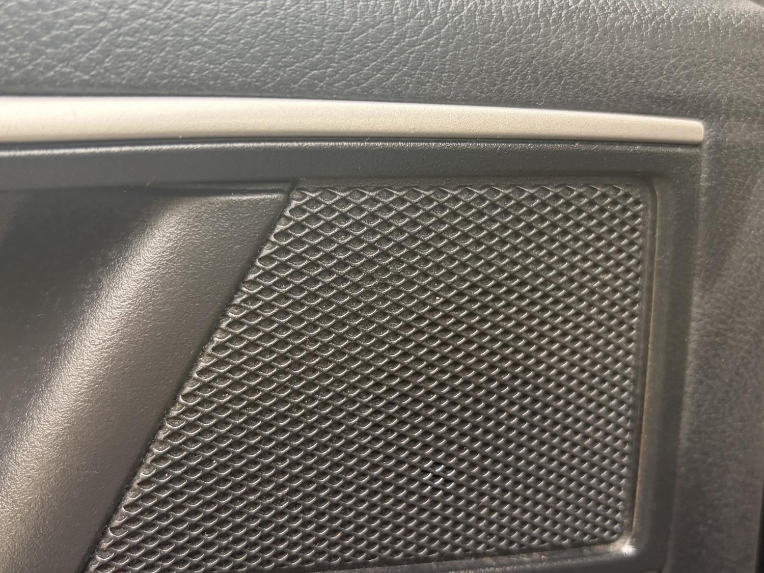 Used Ford Galaxy 2017 for sale - 77813126: Photo 44