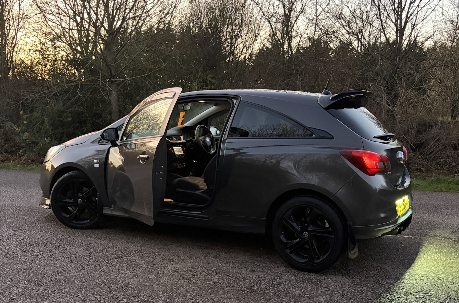 Used Vauxhall Corsa 2015 for sale - 77023171: Photo 6