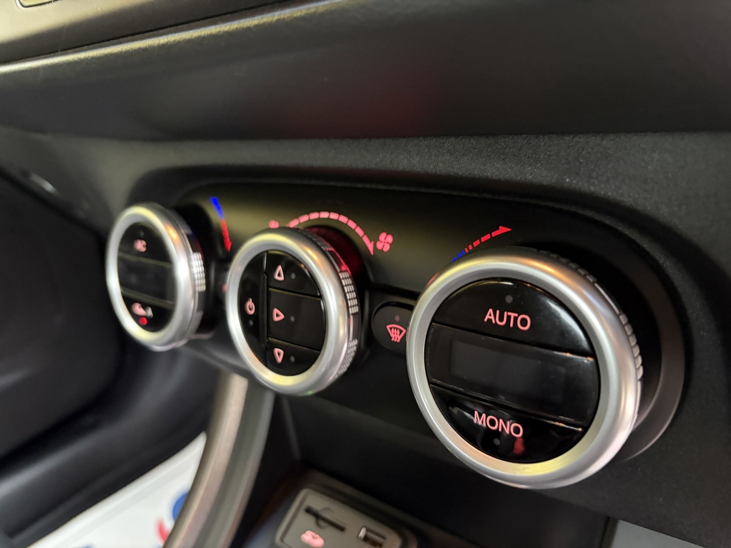 Used Alfa Romeo Giulietta 2015 for sale - 76387272: Photo 40