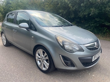 Vauxhall - Corsa