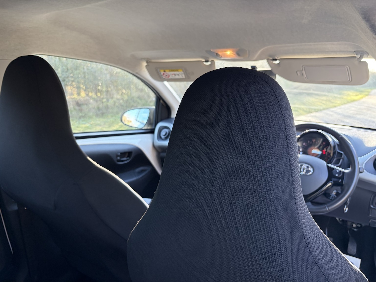 Used Toyota AYGO 2014 for sale - 76918433: Photo 29