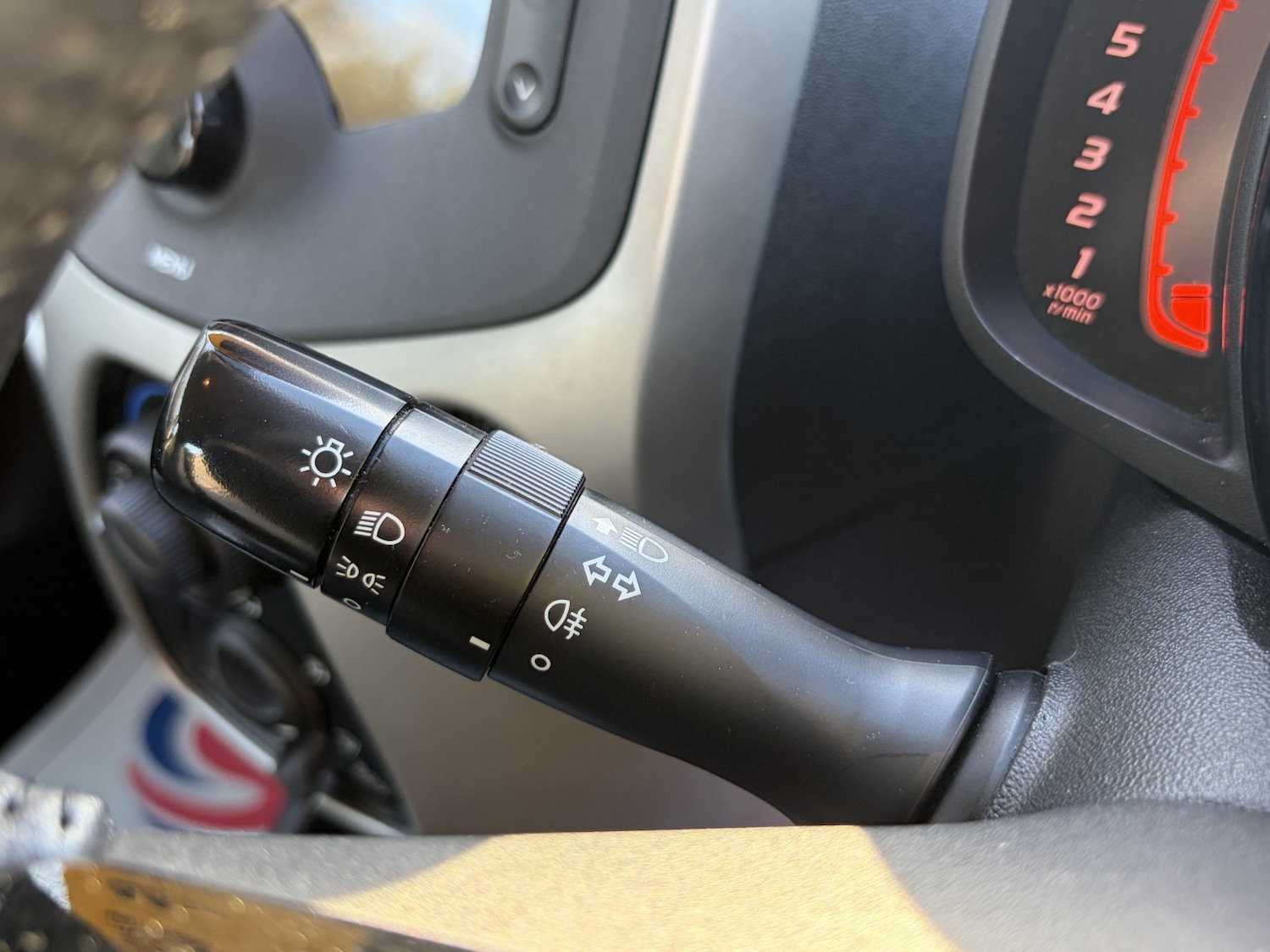 Used Toyota AYGO 2014 for sale - 76918433: Photo 37