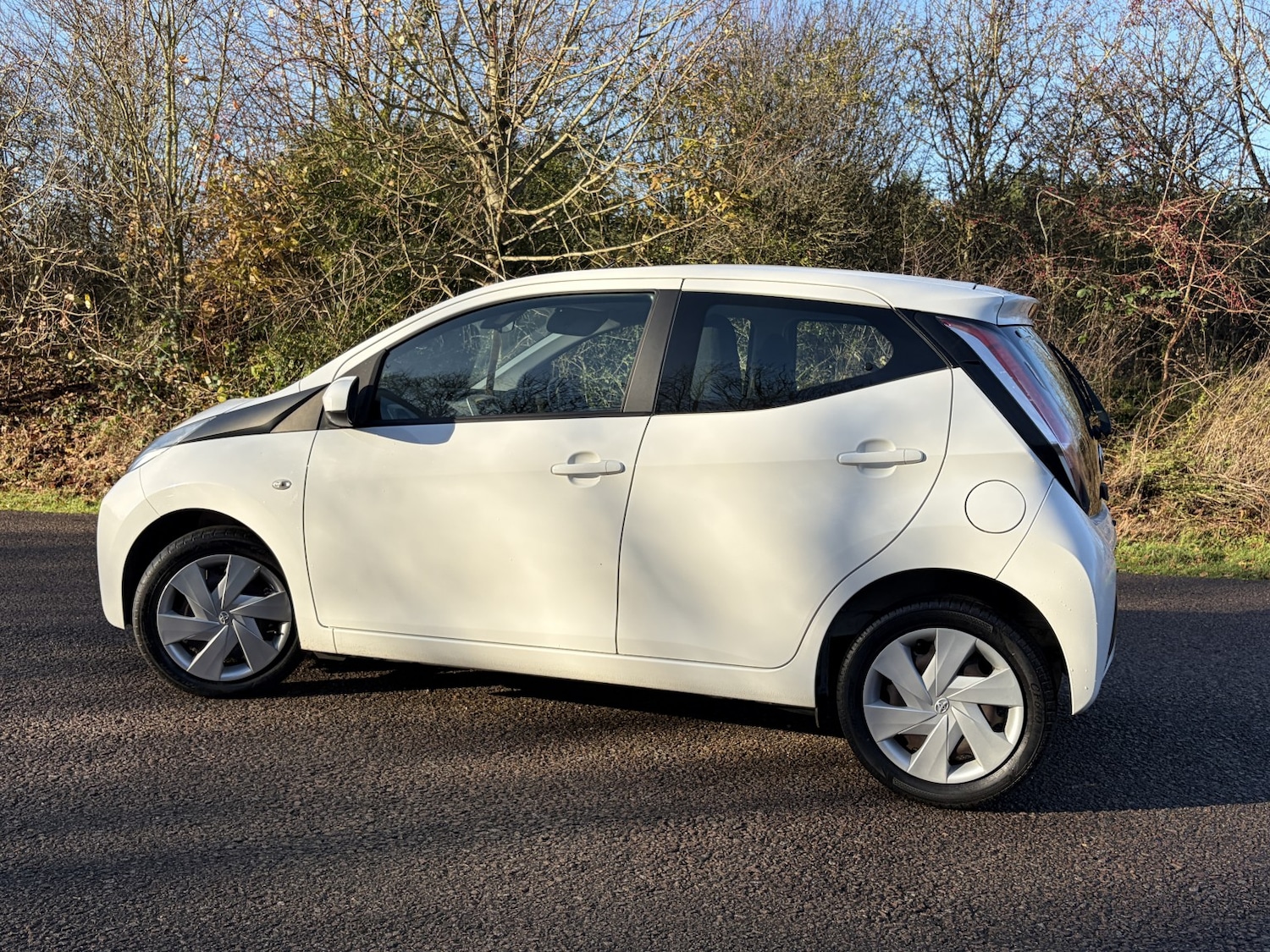 Used Toyota AYGO 2014 for sale - 76918433: Photo 9