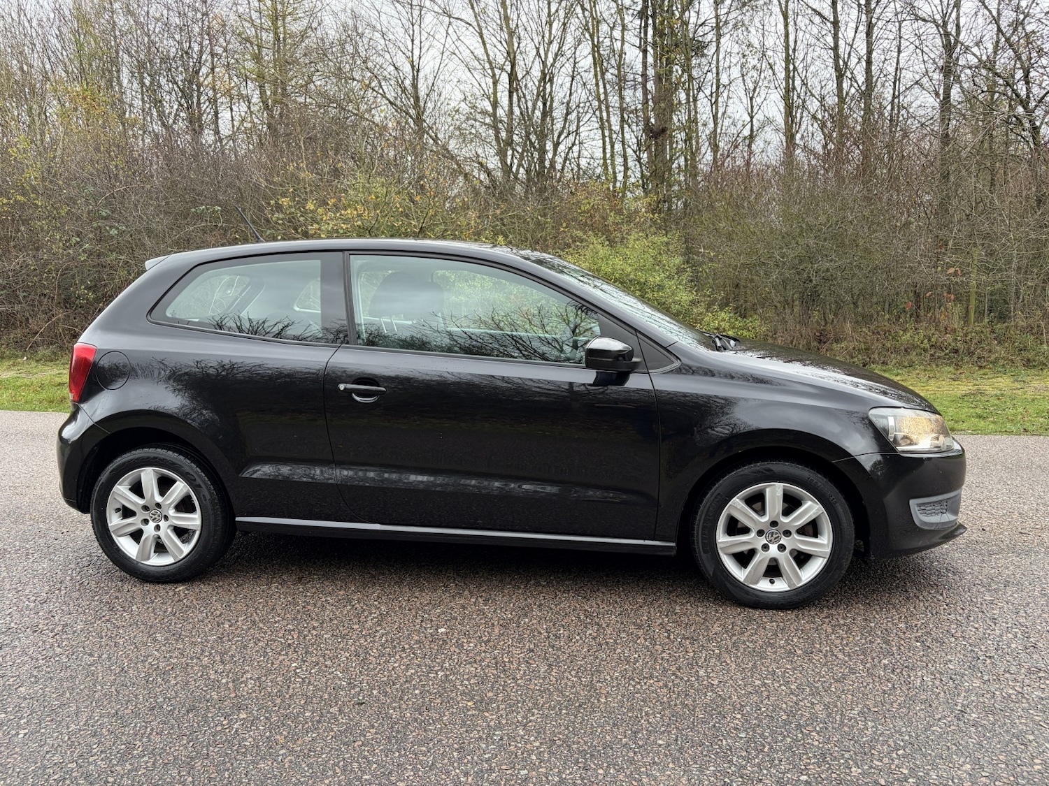 Used Volkswagen Polo 2010 for sale - 76692799: Photo 10