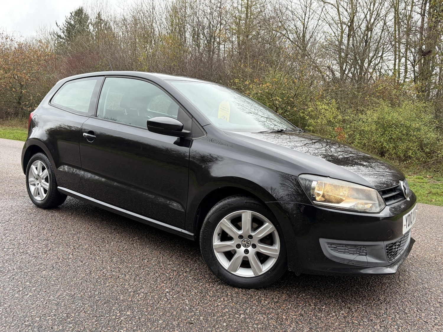 Used Volkswagen Polo 2010 for sale - 76692799: Photo 2