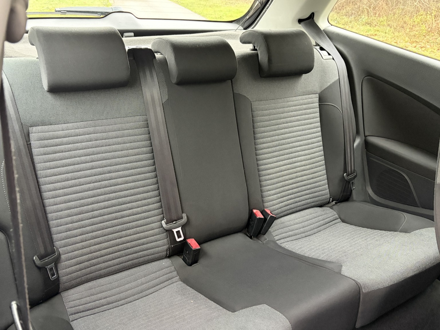 Used Volkswagen Polo 2010 for sale - 76692799: Photo 27