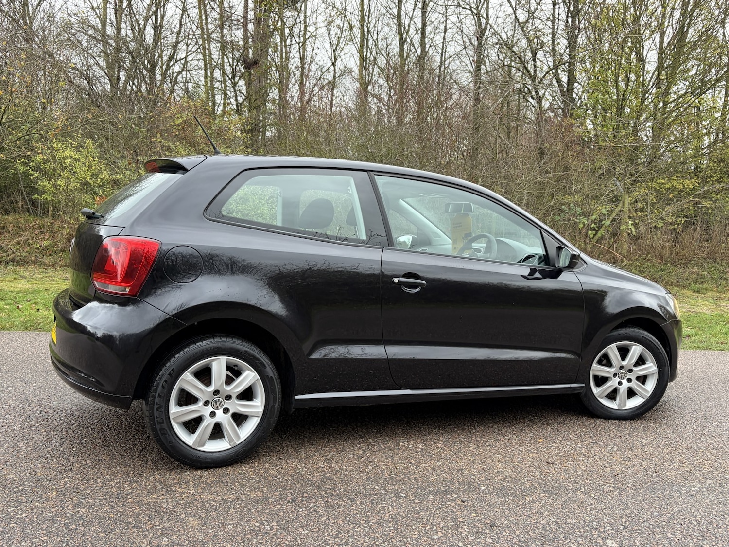 Used Volkswagen Polo 2010 for sale - 76692799: Photo 4