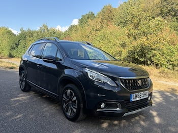 Used Peugeot 2008 2018 for sale - 79605111: Photo