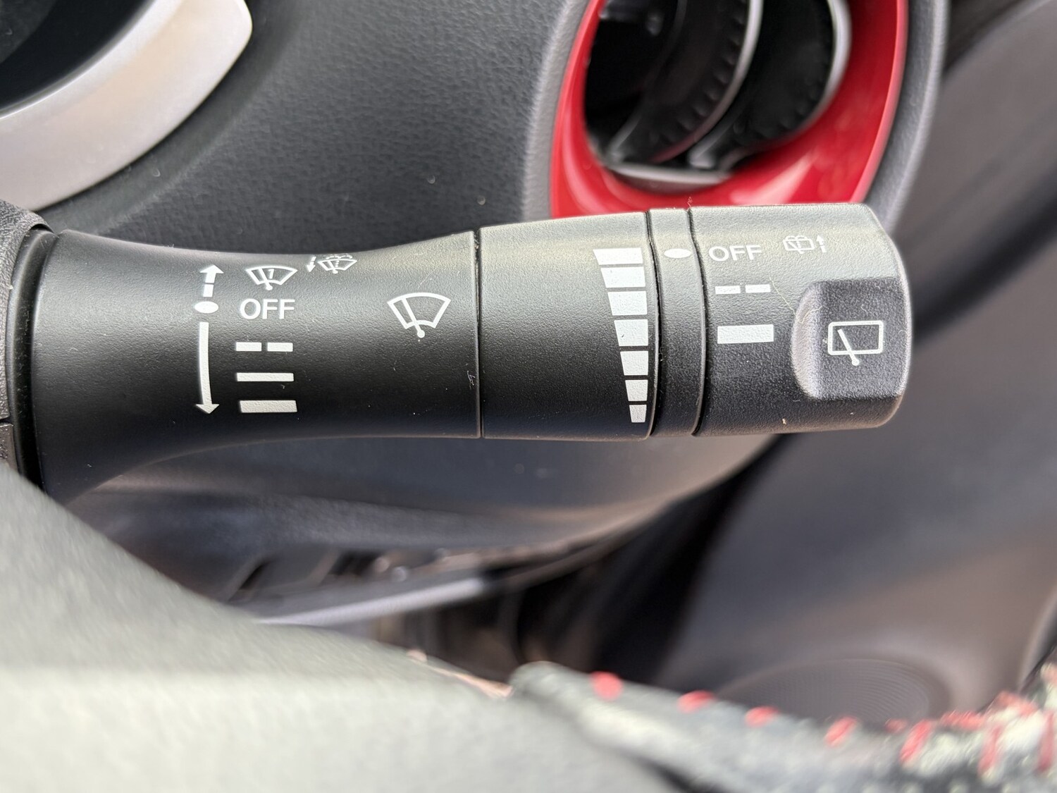 Used Nissan Juke 2015 for sale - 77516083: Photo 41