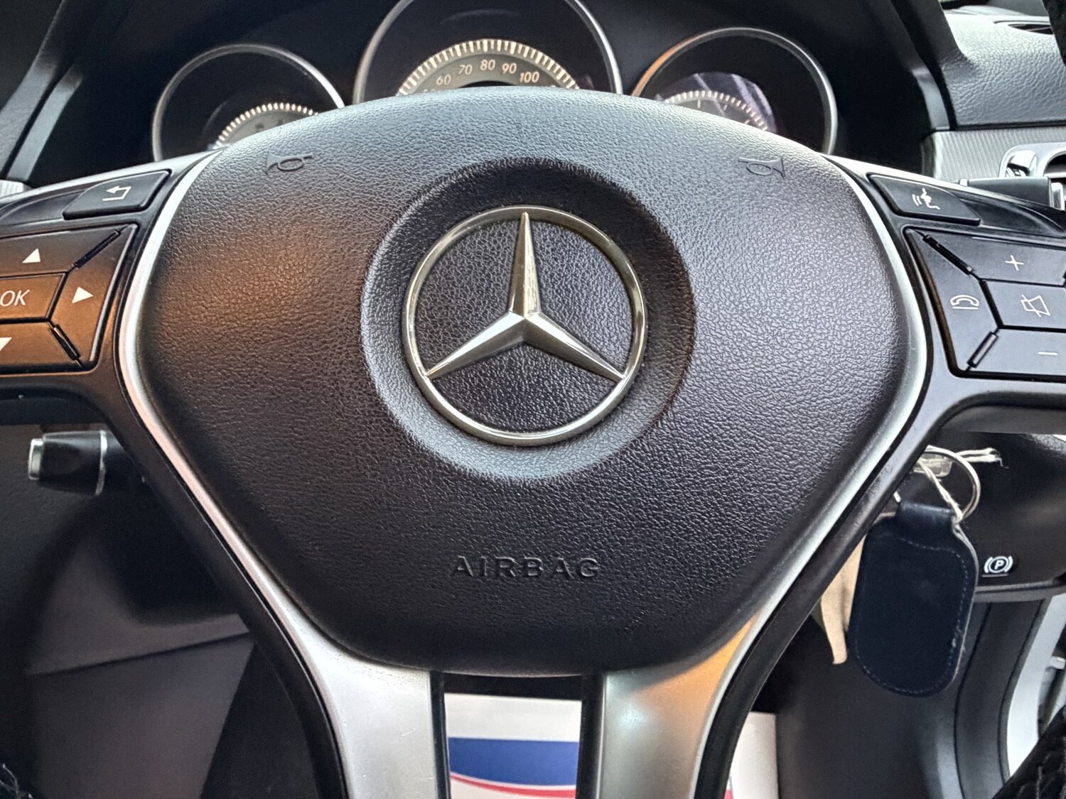 Used Mercedes-Benz E Class 2014 for sale - 77465063: Photo 45
