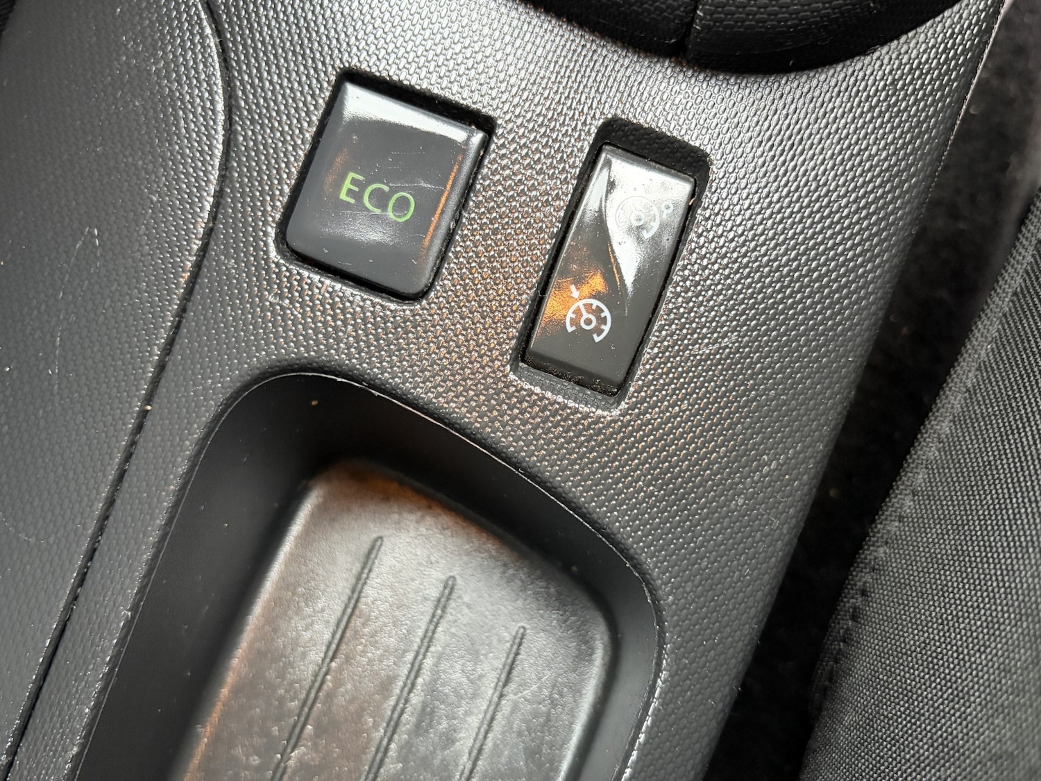 Used Renault Clio 2014 for sale - 76979546: Photo 28