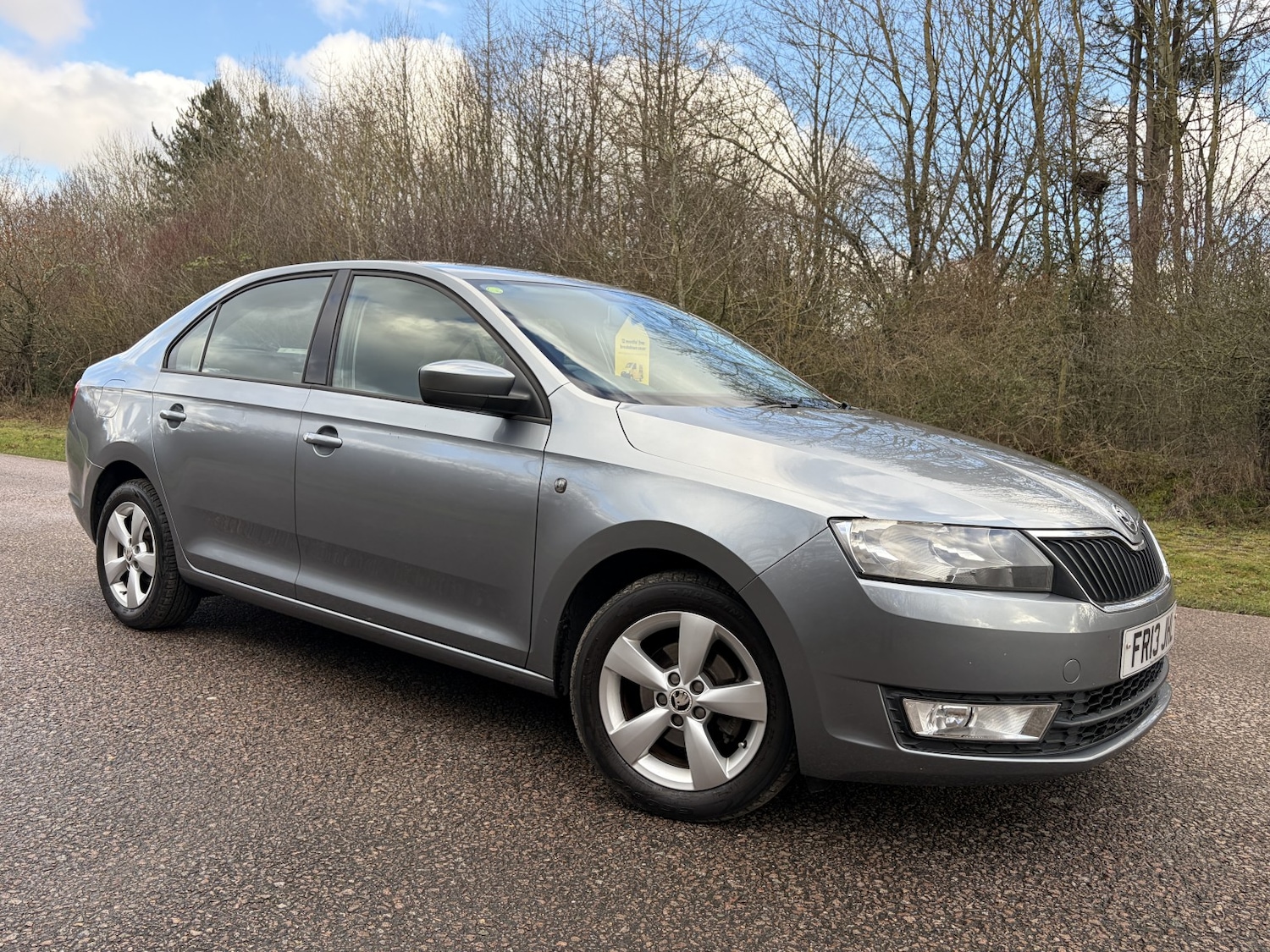 Used Skoda Rapid 2013 for sale - 77282688: Photo 2