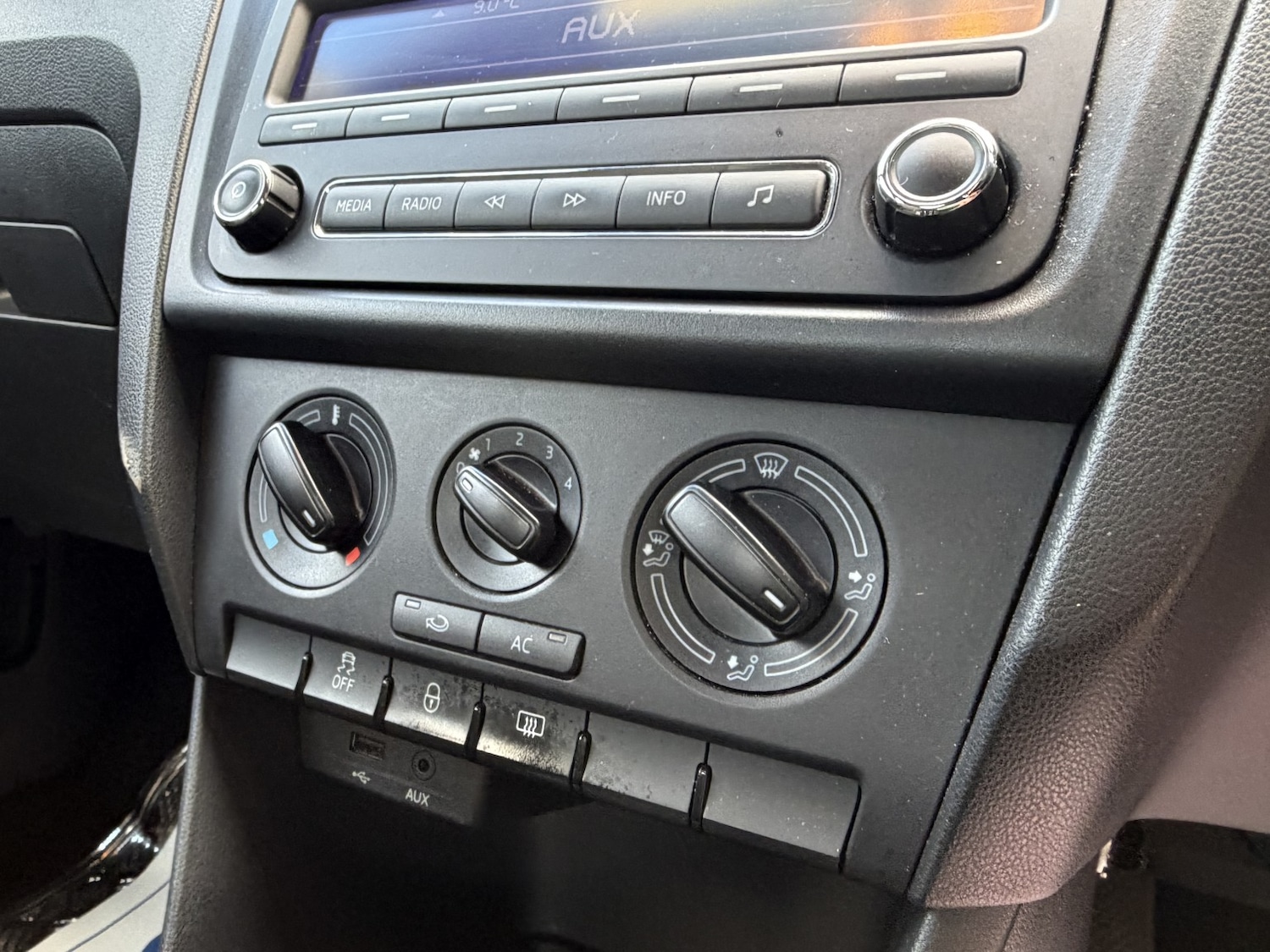 Used Skoda Rapid 2013 for sale - 77282688: Photo 36