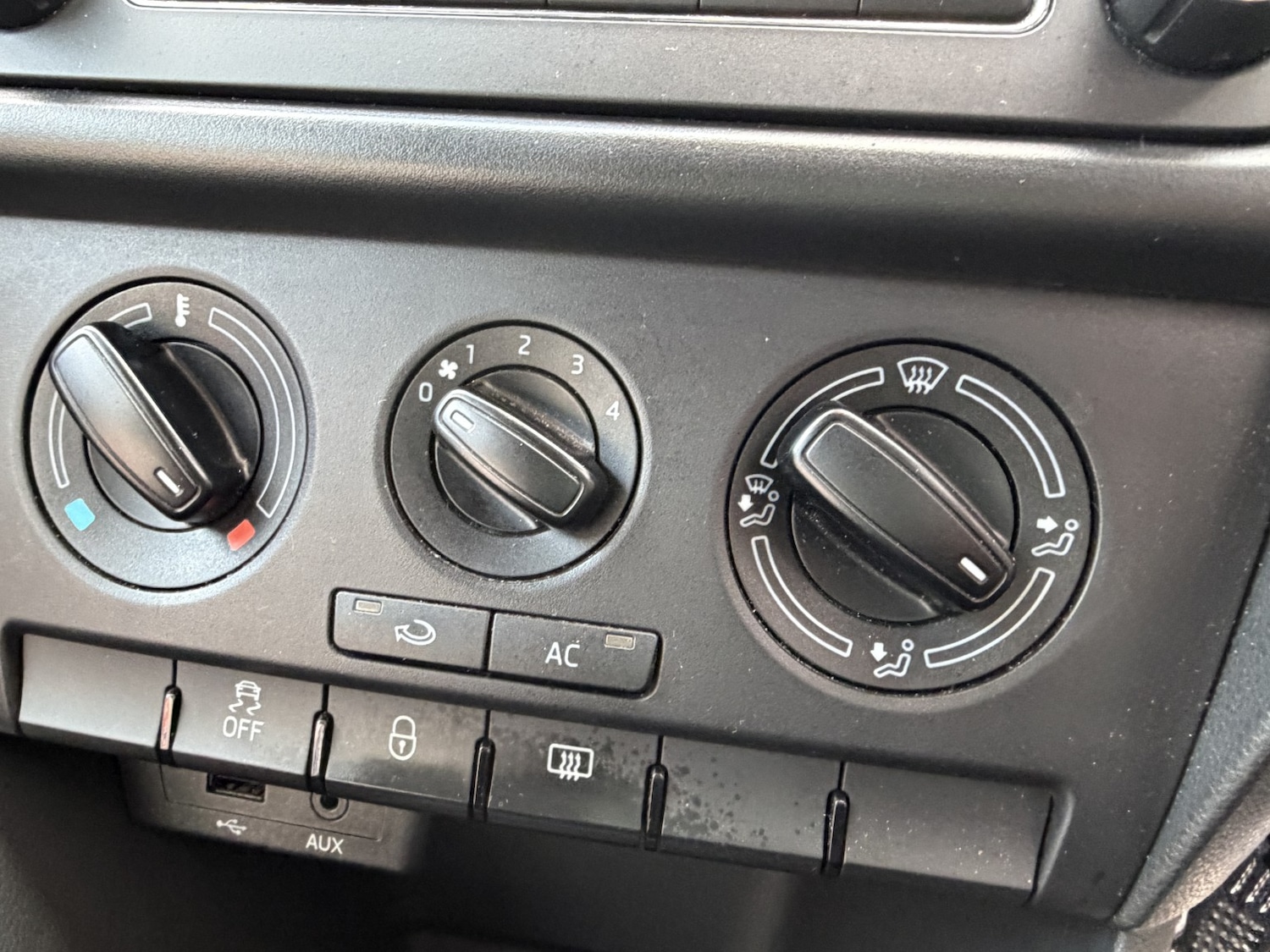 Used Skoda Rapid 2013 for sale - 77282688: Photo 45