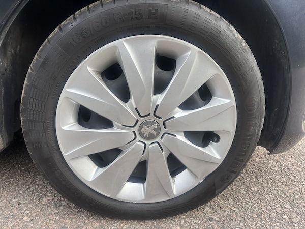 Used Peugeot 108 2015 for sale - 76231005: Photo 24
