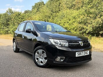 Used Dacia Sandero 2017 for sale - 79329951: Photo