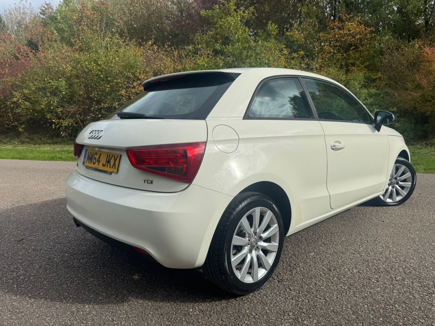 Used Audi A1 2014 for sale - 76252357: Photo 5