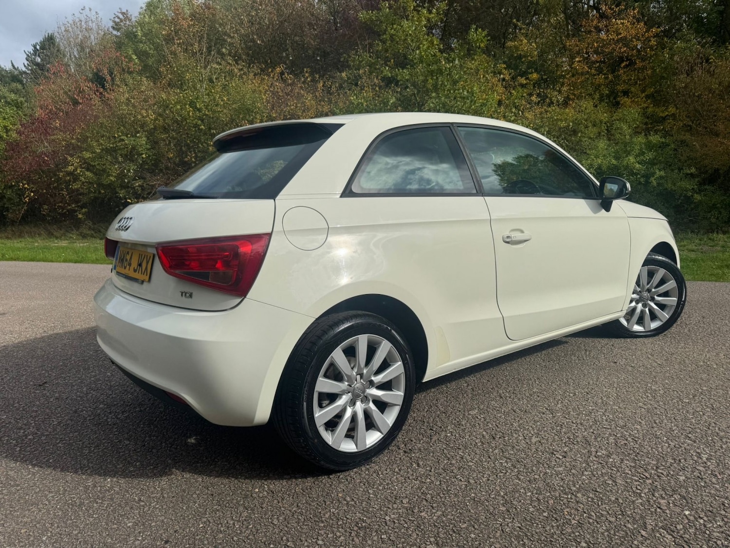 Used Audi A1 2014 for sale - 76252357: Photo 6