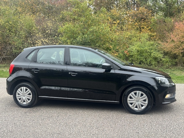 Used Volkswagen Polo 2016 for sale - 76242878: Photo 12