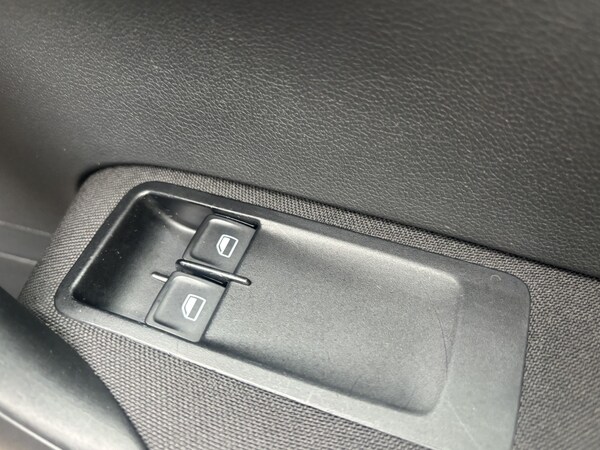 Used Volkswagen Polo 2016 for sale - 76242878: Photo 46