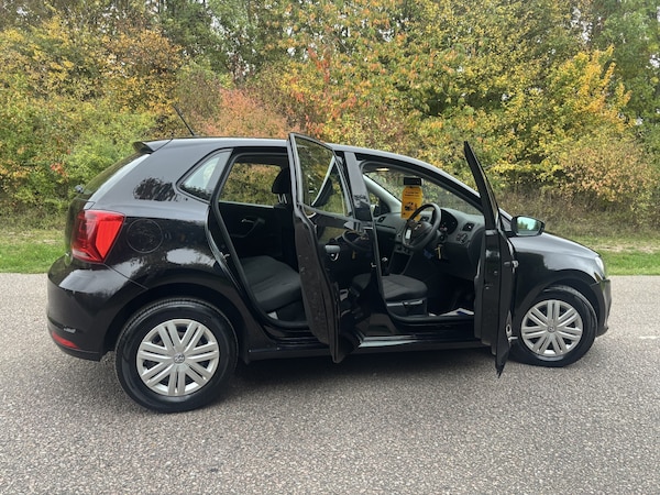 Used Volkswagen Polo 2016 for sale - 76242878: Photo 5