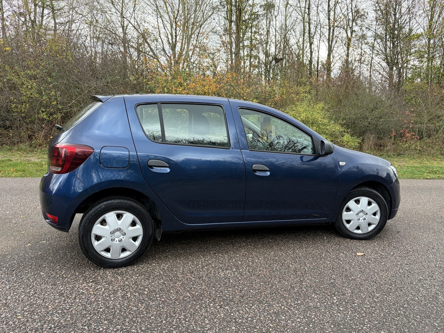 Used Dacia Sandero 2017 for sale - 76554016: Photo 4